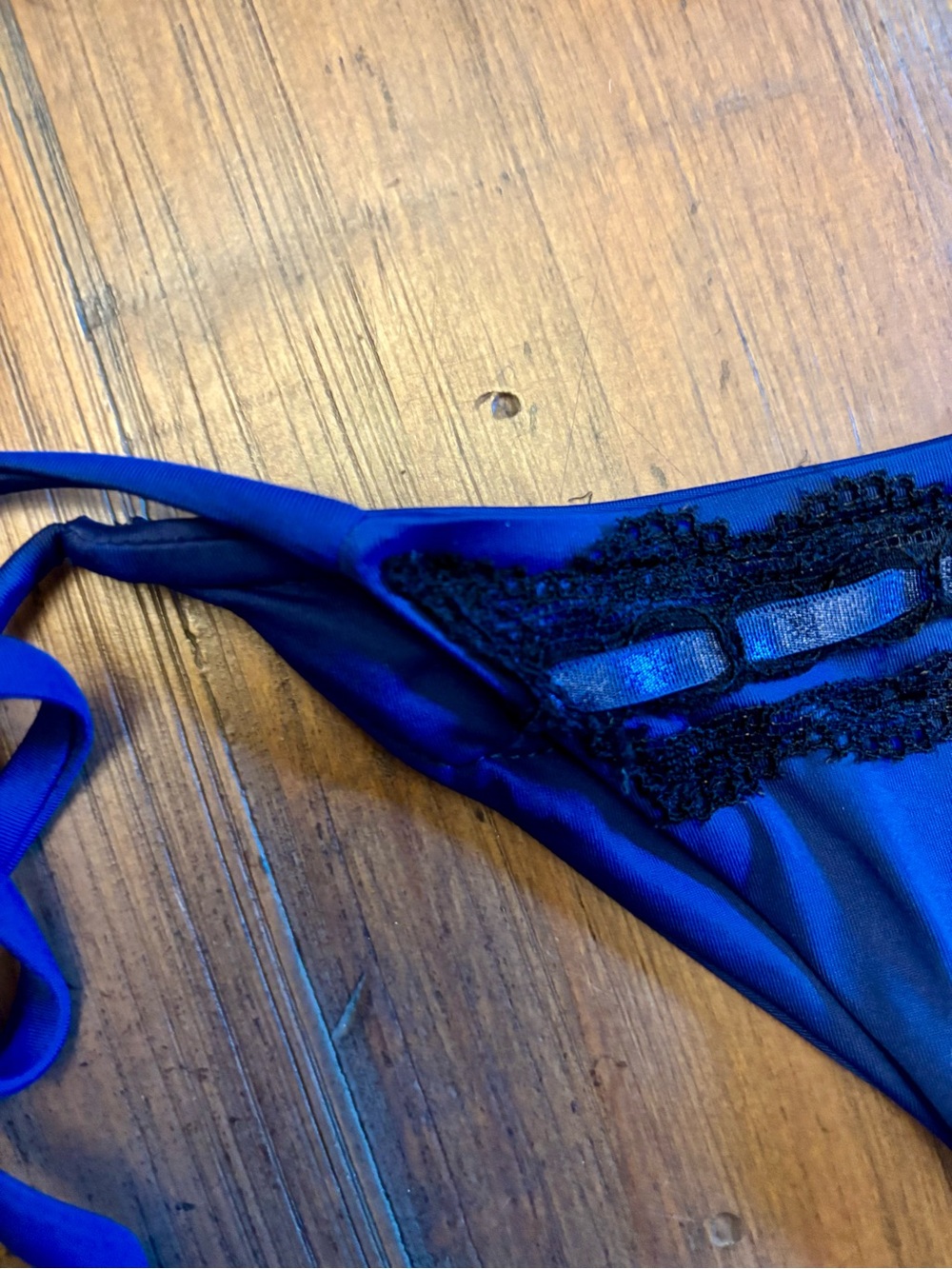 NWOT frankies bikinis x Sydney Sweeney Rome bikini set - Picture 9 of 16